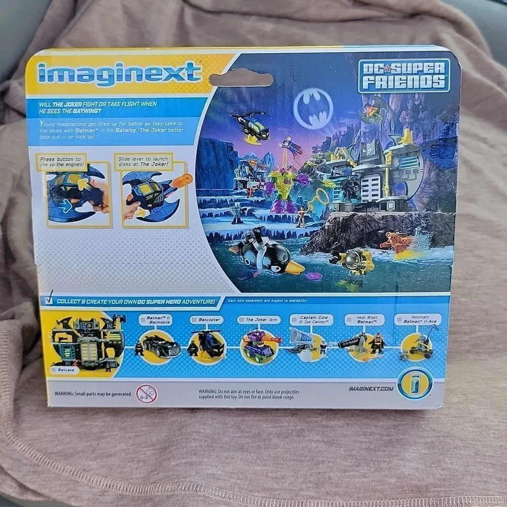 New Imaginext DC Super Friends Batman Batwing & Figures Set with Bonus Joker 🃏